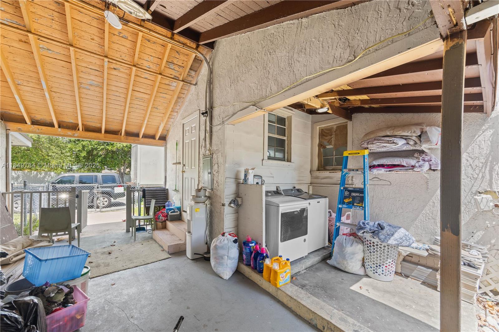 790 NW 63rd St, Miami FL 33150