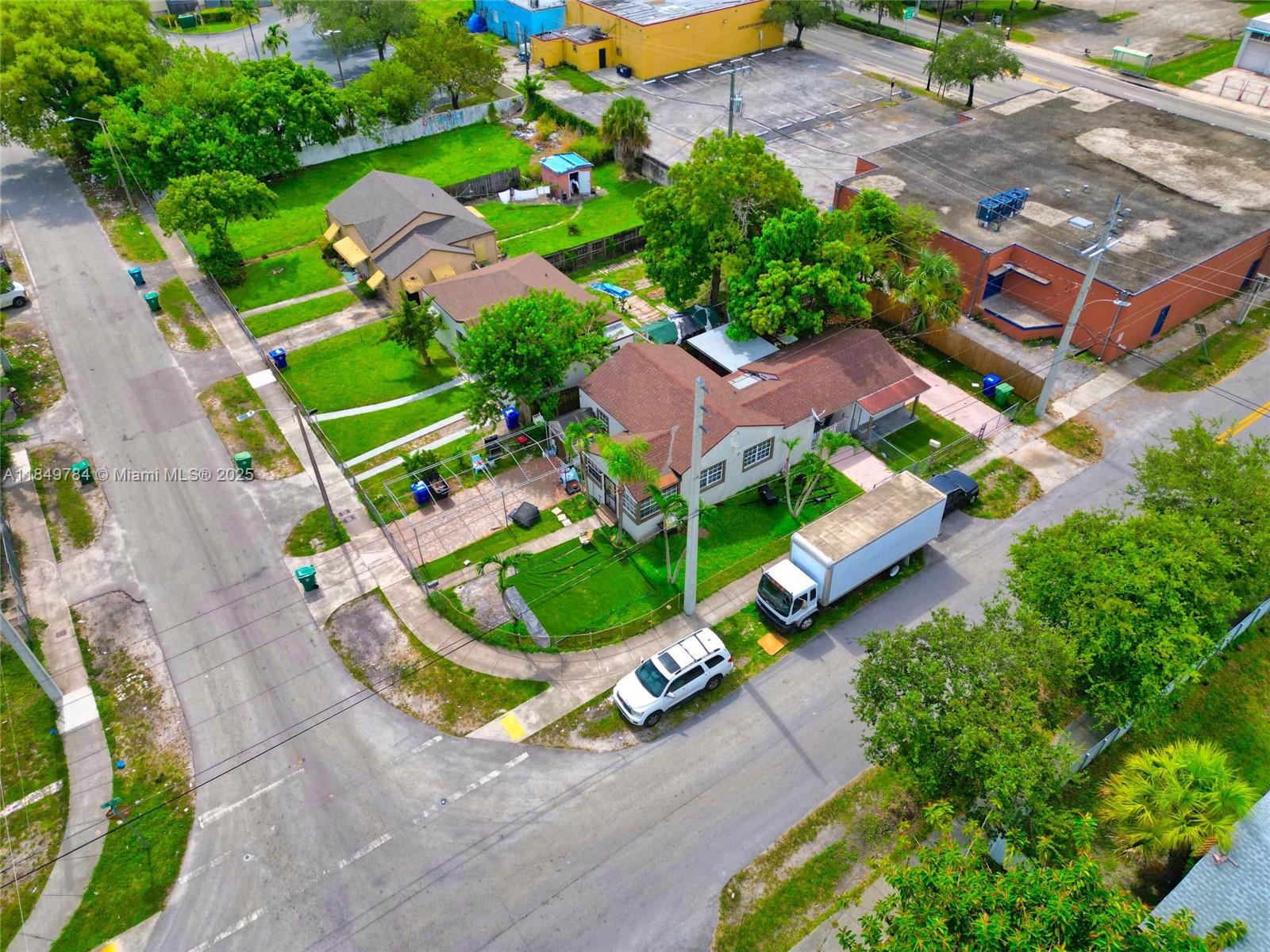 790 NW 63rd St, Miami FL 33150
