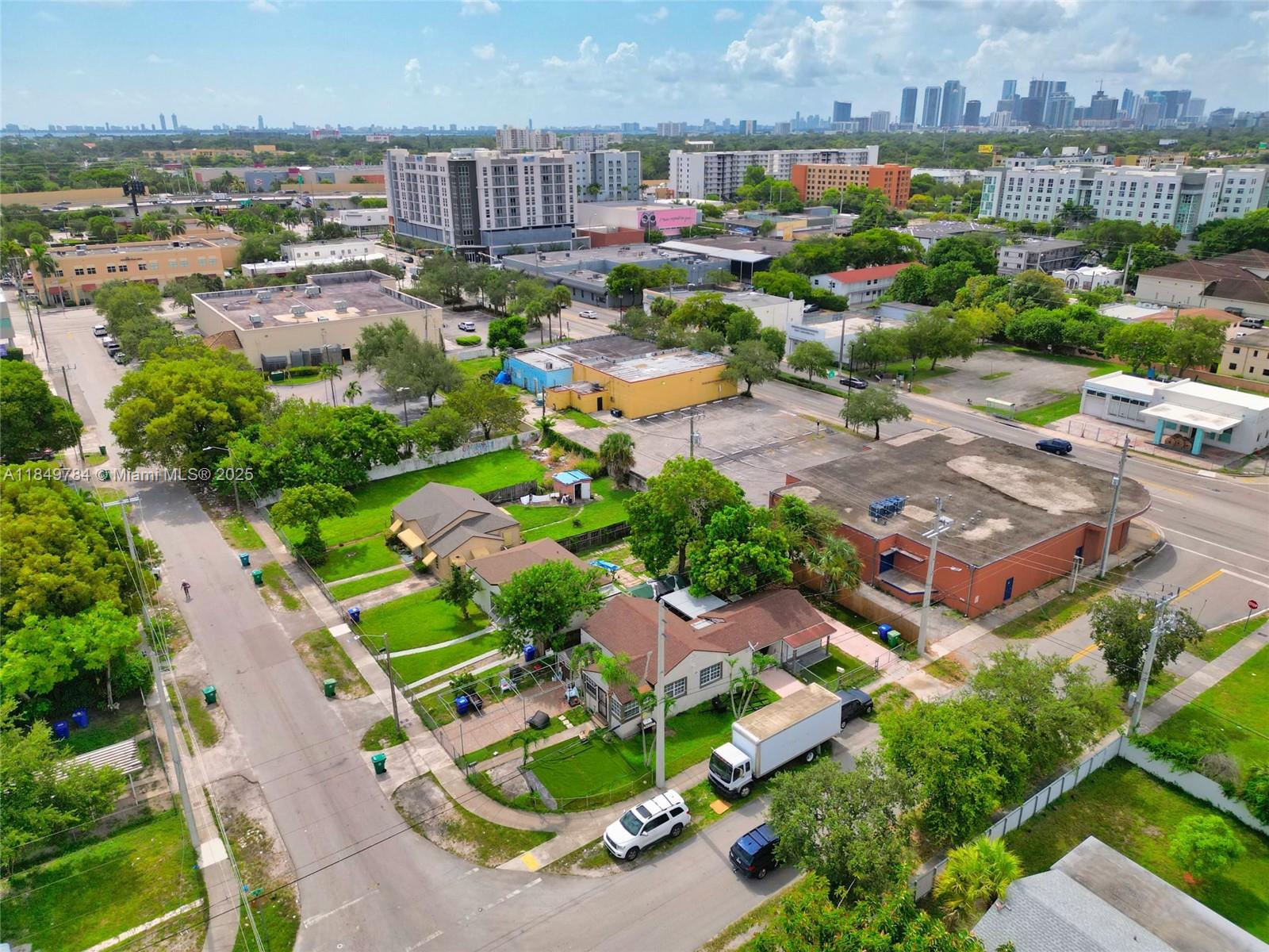 790 NW 63rd St, Miami FL 33150