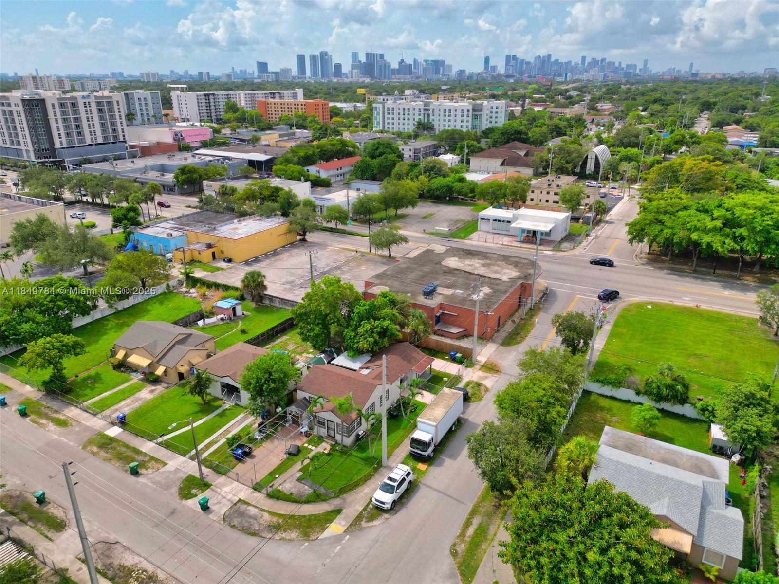 790 NW 63rd St, Miami FL 33150
