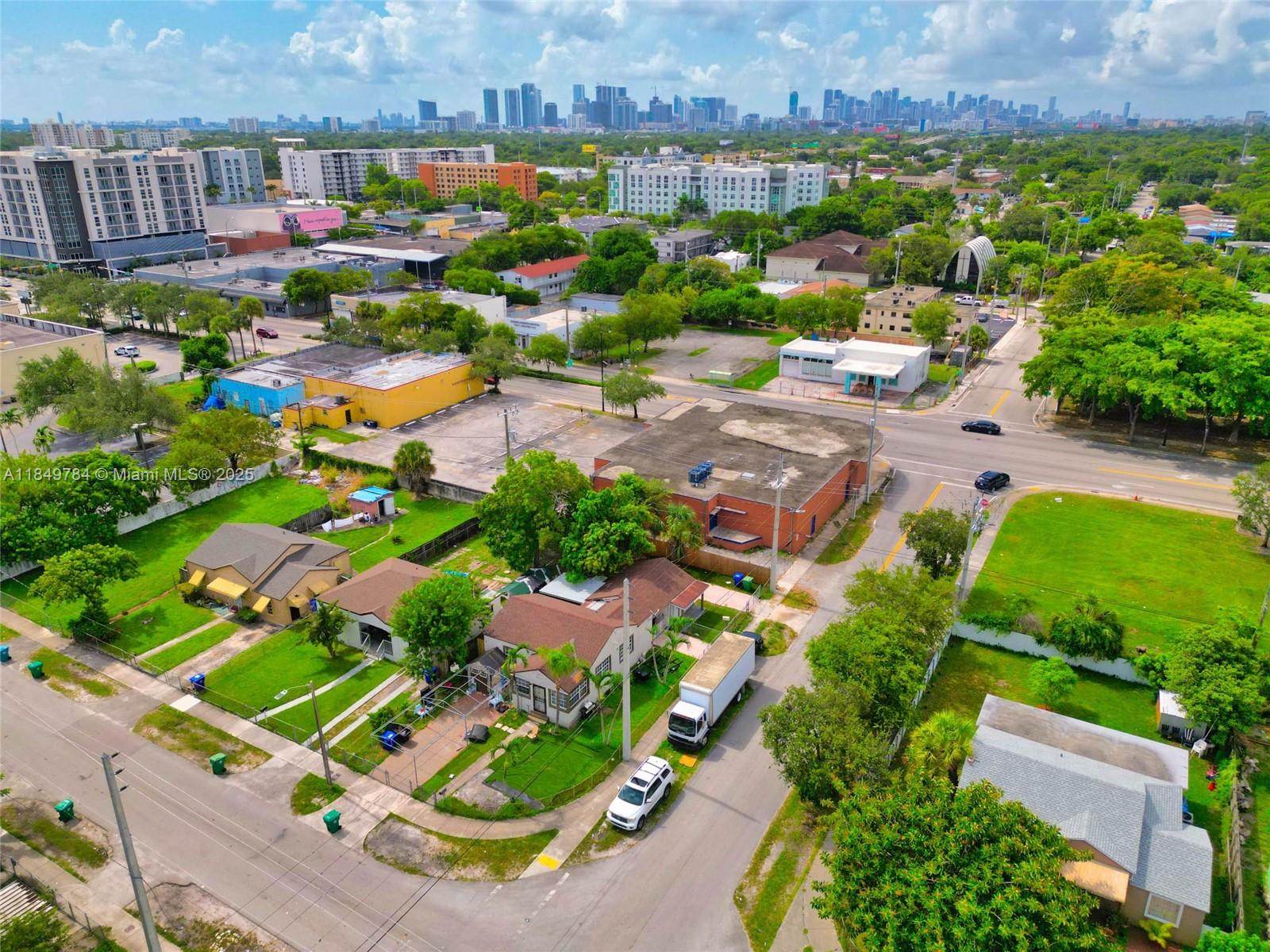 790 NW 63rd St, Miami FL 33150