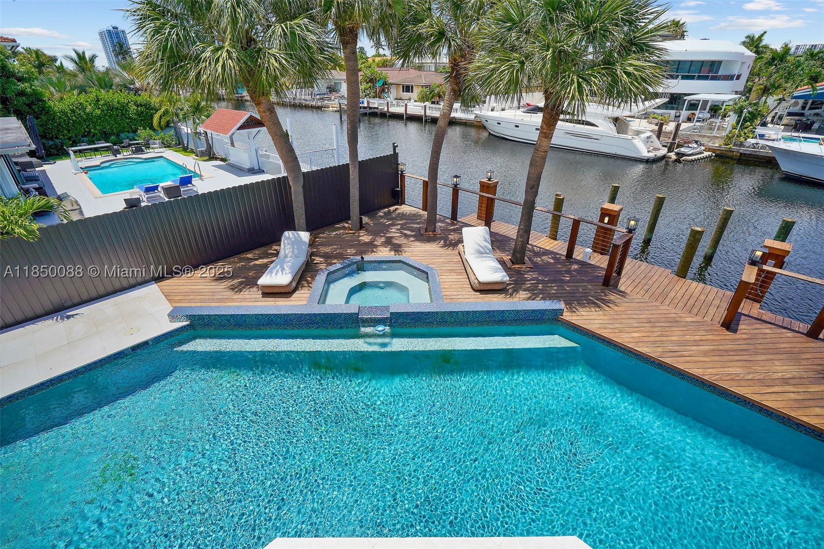 3343 NE 166th St, North Miami Beach FL 33160