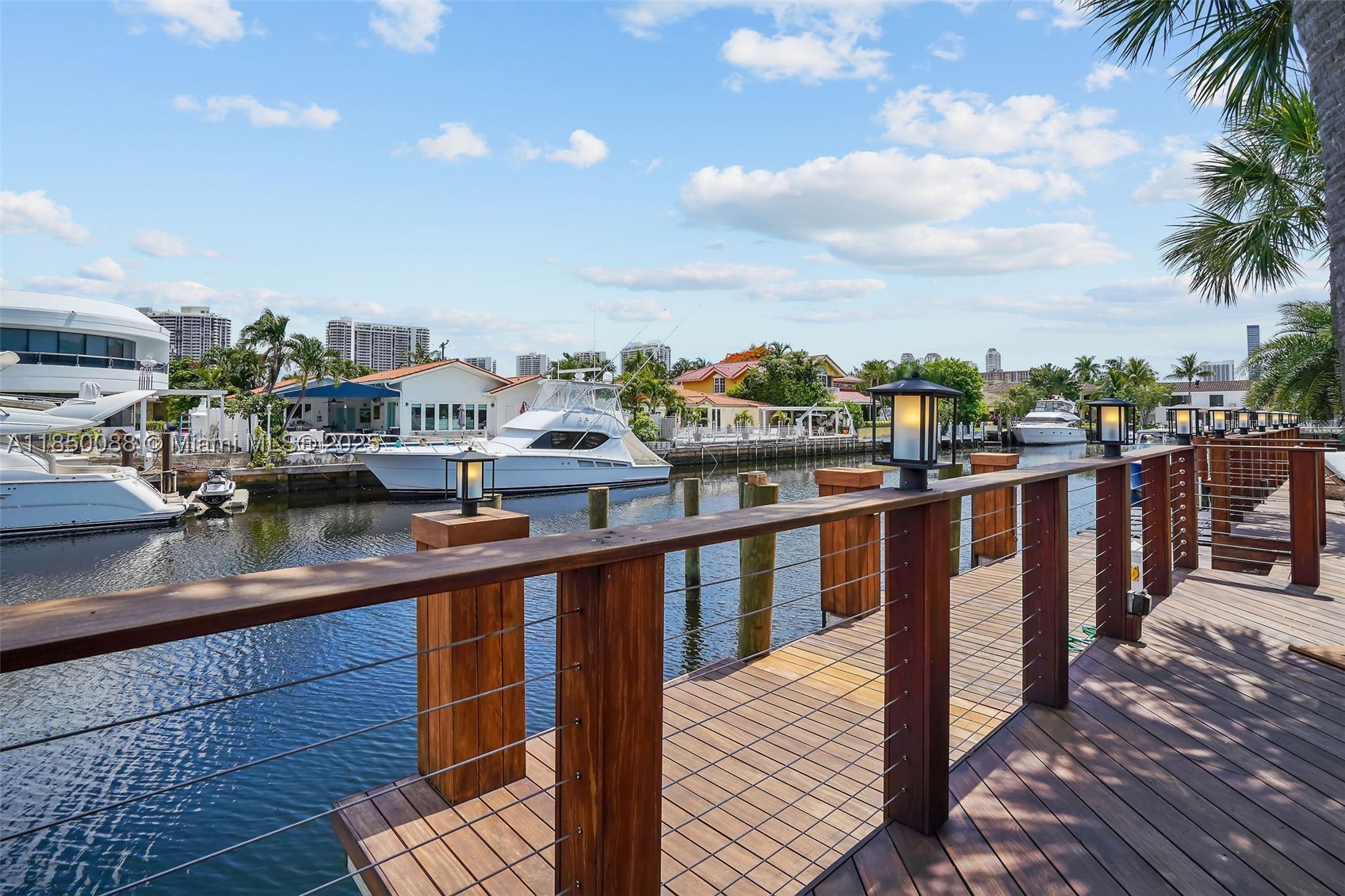 3343 NE 166th St, North Miami Beach FL 33160