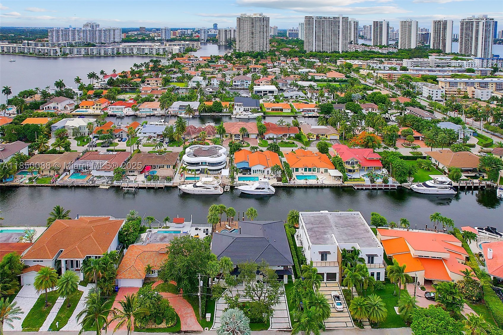 3343 NE 166th St, North Miami Beach FL 33160