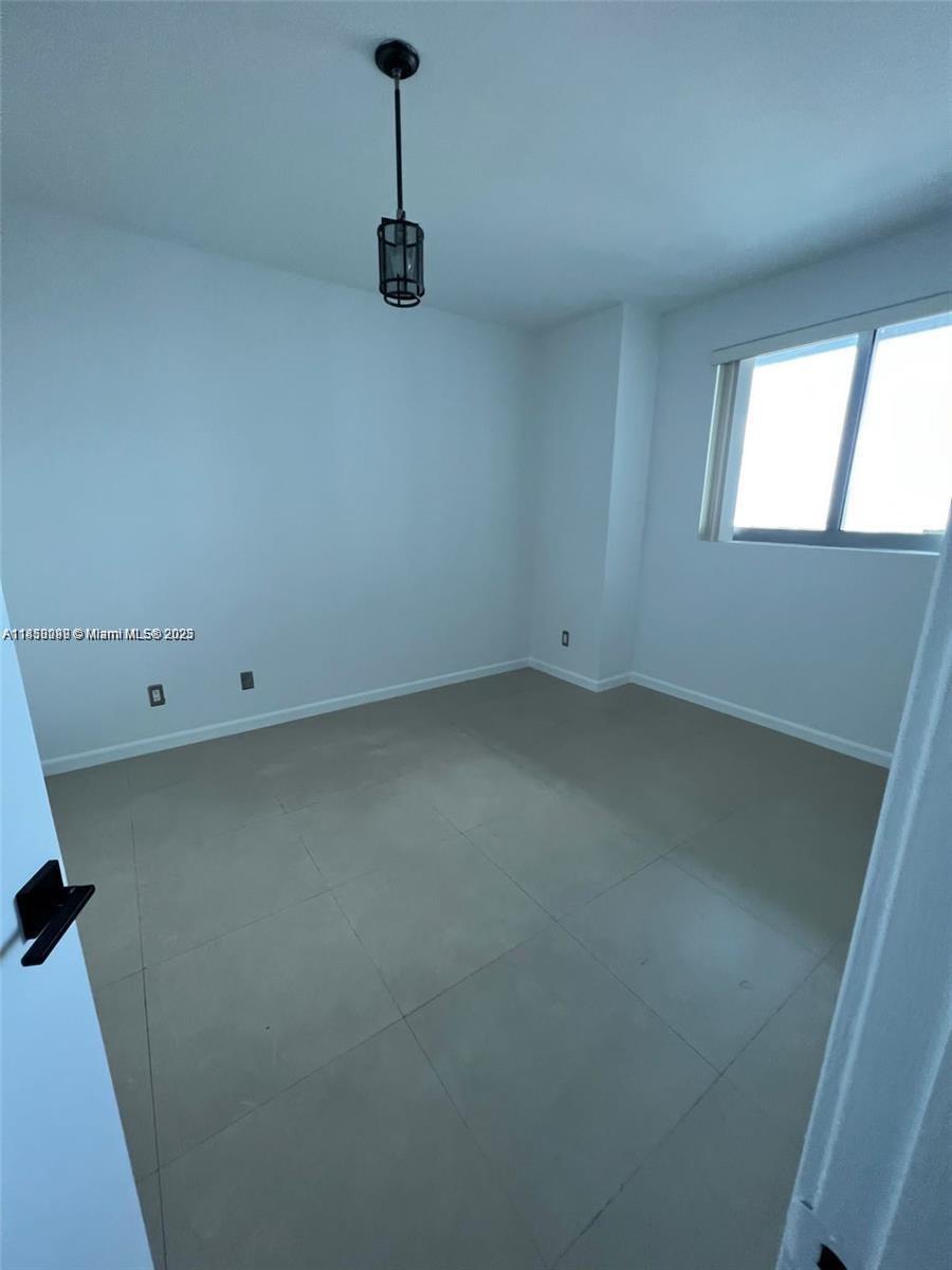 888 Biscayne Blvd #3205, Miami FL 33132