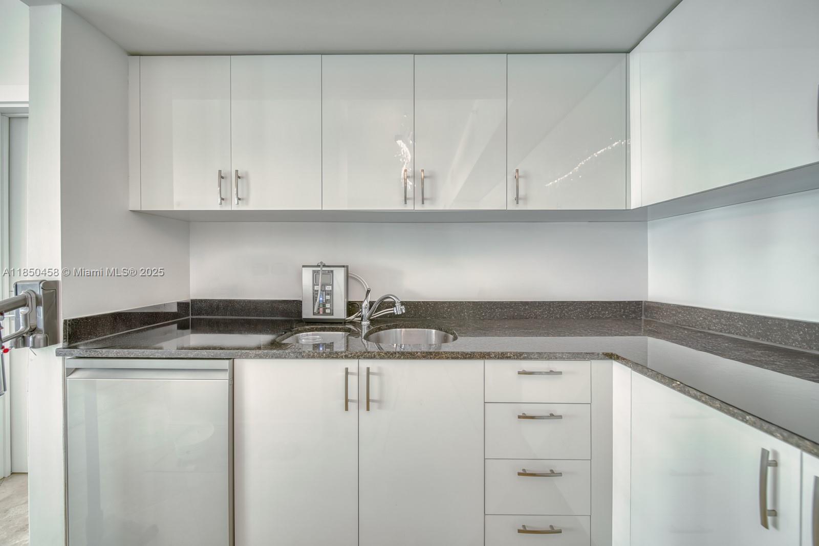3131 NE 188th St #2-1103, Aventura FL 33180