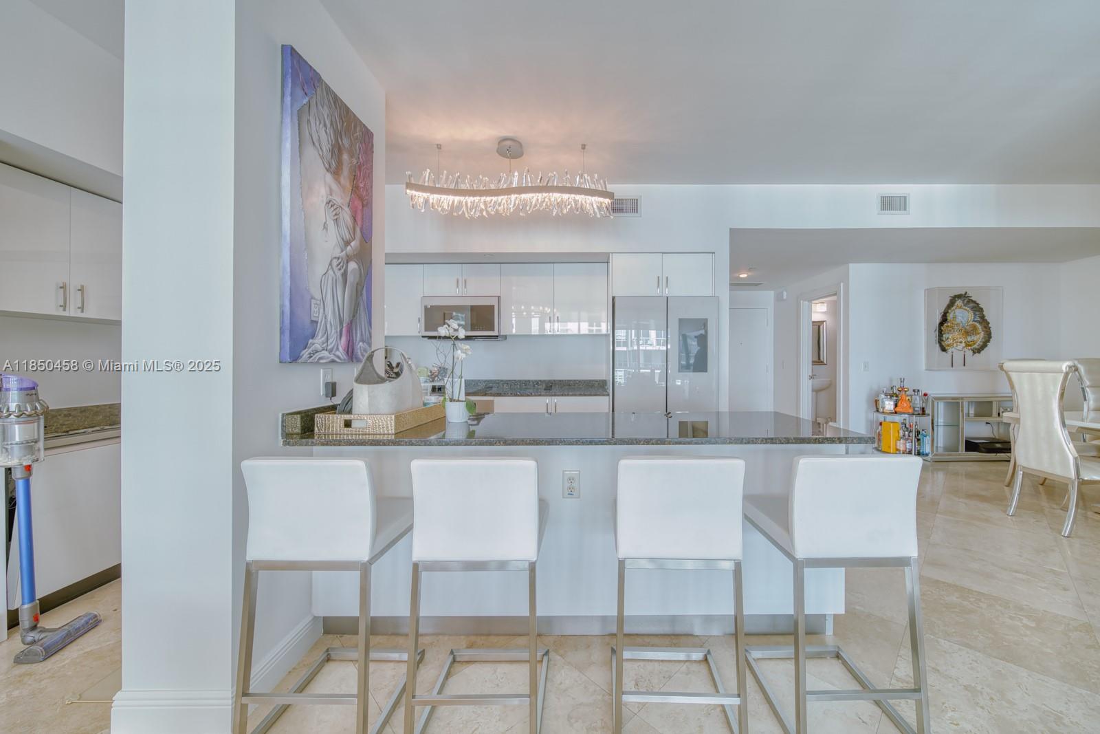 3131 NE 188th St #2-1103, Aventura FL 33180