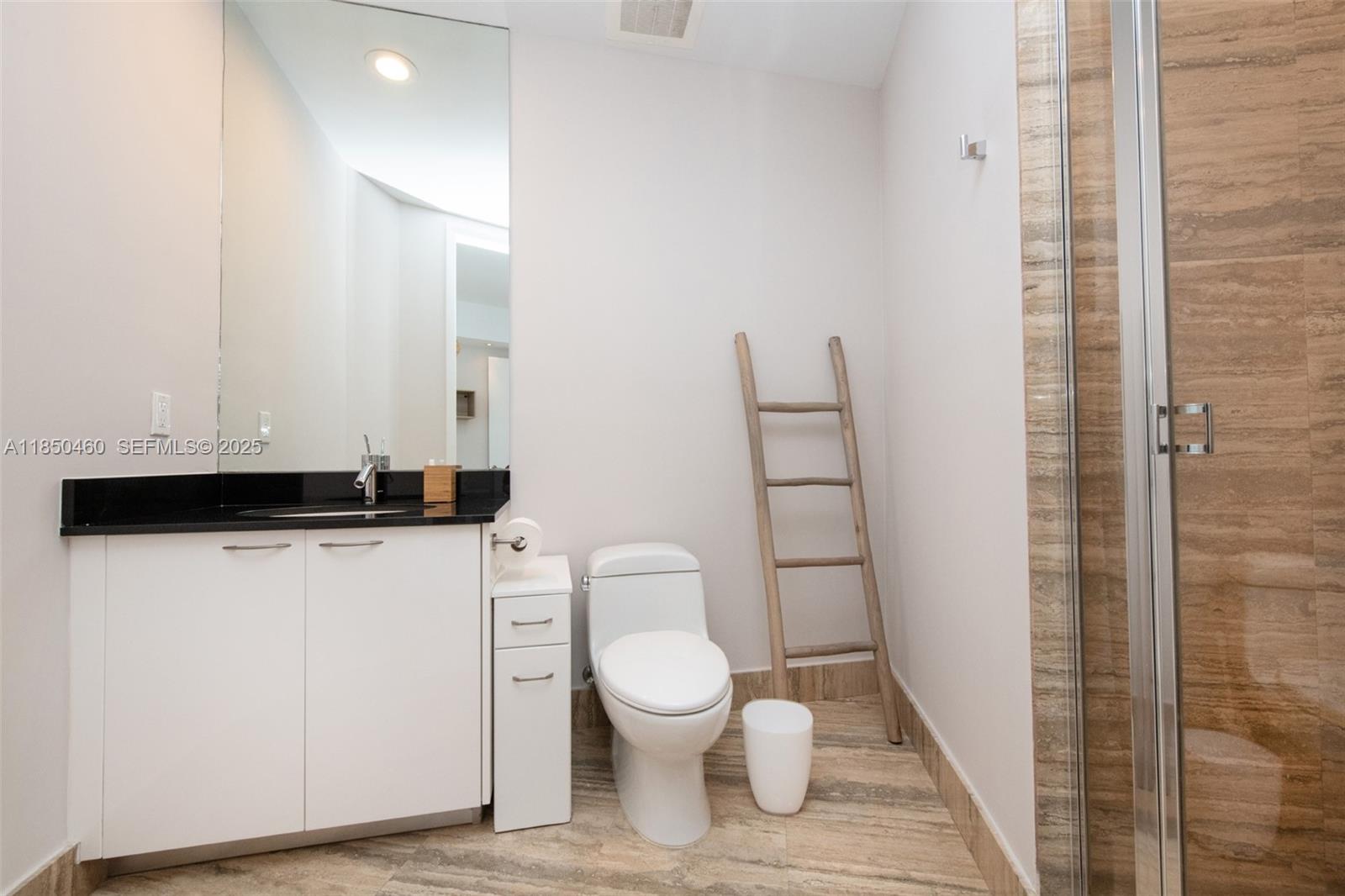 15901 Collins Ave #604 Seasonal, Sunny Isles Beach FL 33160