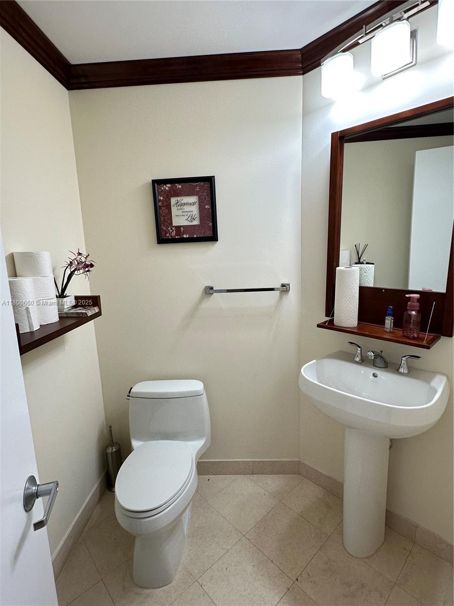 1060 E BRICKELL AV #3001, Miami FL 33131