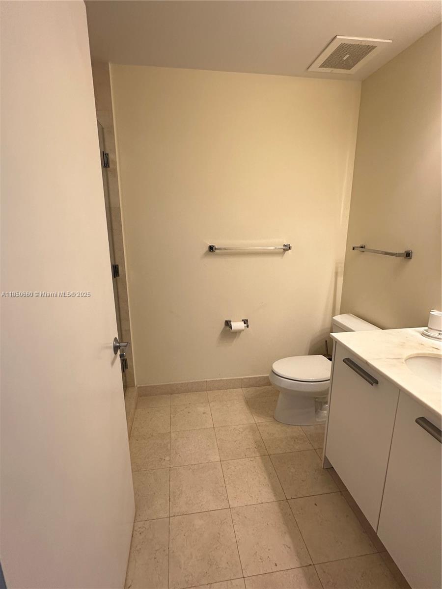 1060 E BRICKELL AV #3001, Miami FL 33131