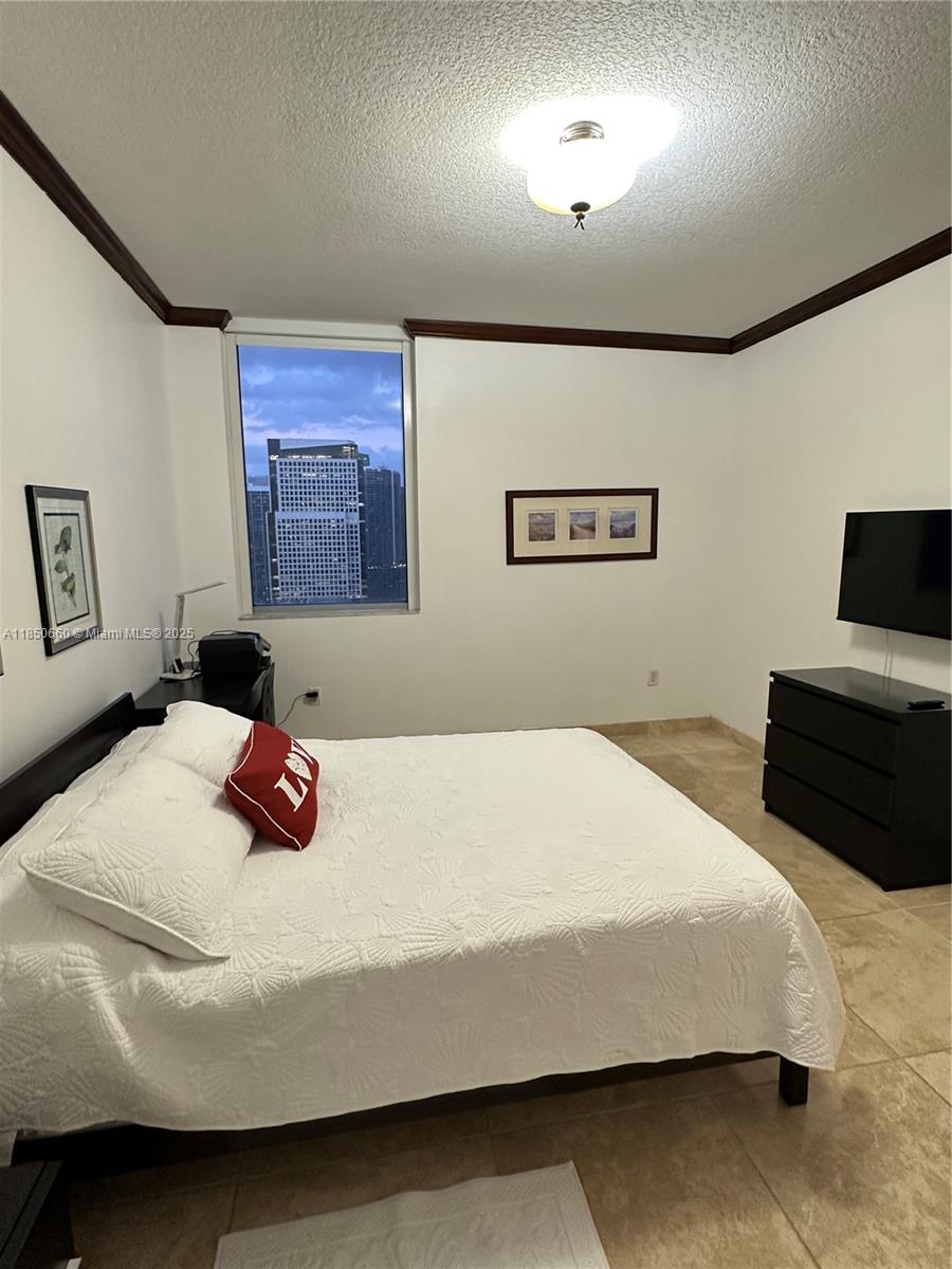 1060 E BRICKELL AV #3001, Miami FL 33131