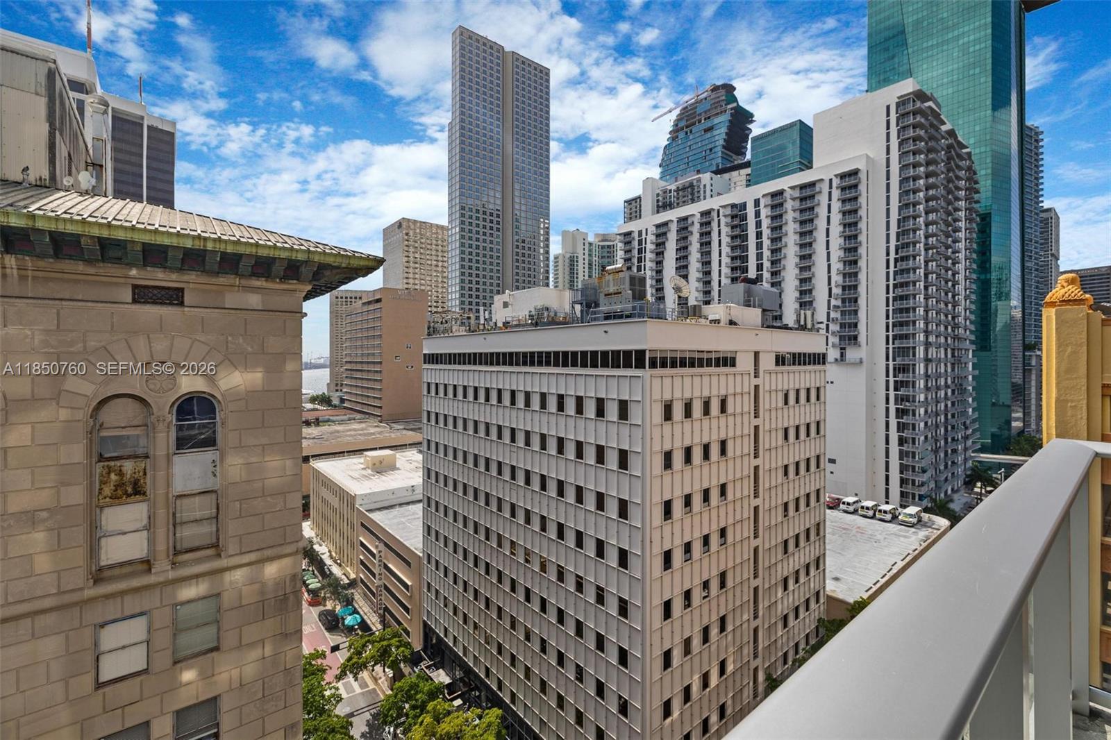 151 SE 1st St #401, Miami FL 33131