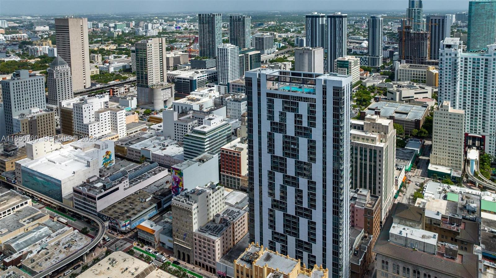 151 SE 1st St #401, Miami FL 33131