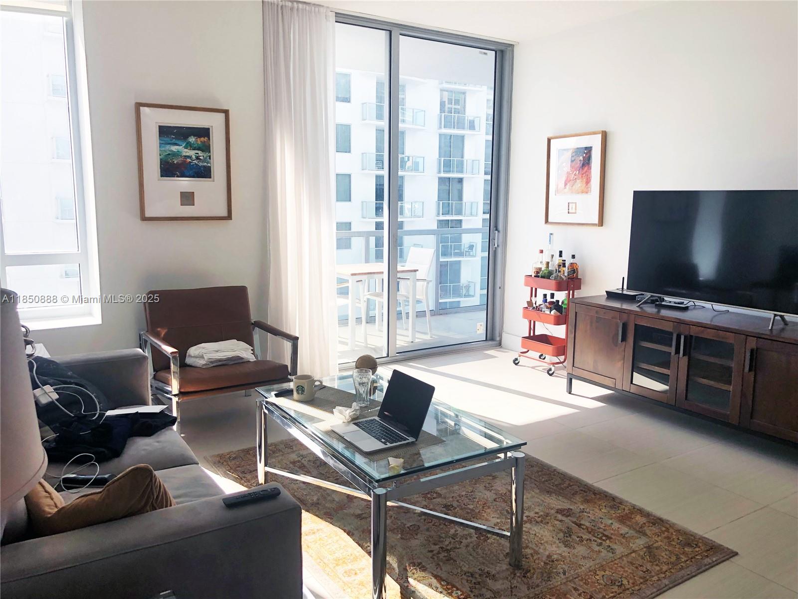 1050 Brickell Ave #3110, Miami FL 33131