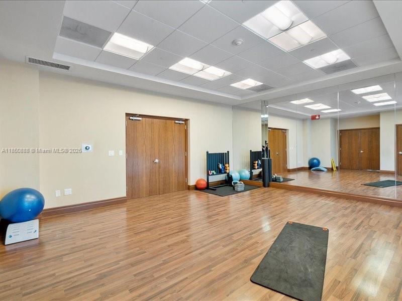 1050 Brickell Ave #3110, Miami FL 33131