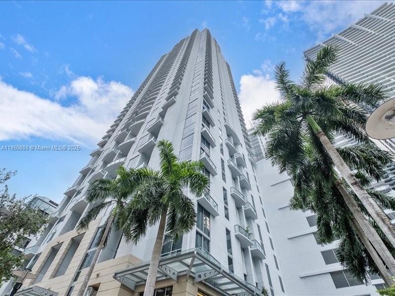 1050 Brickell Ave #3110, Miami FL 33131