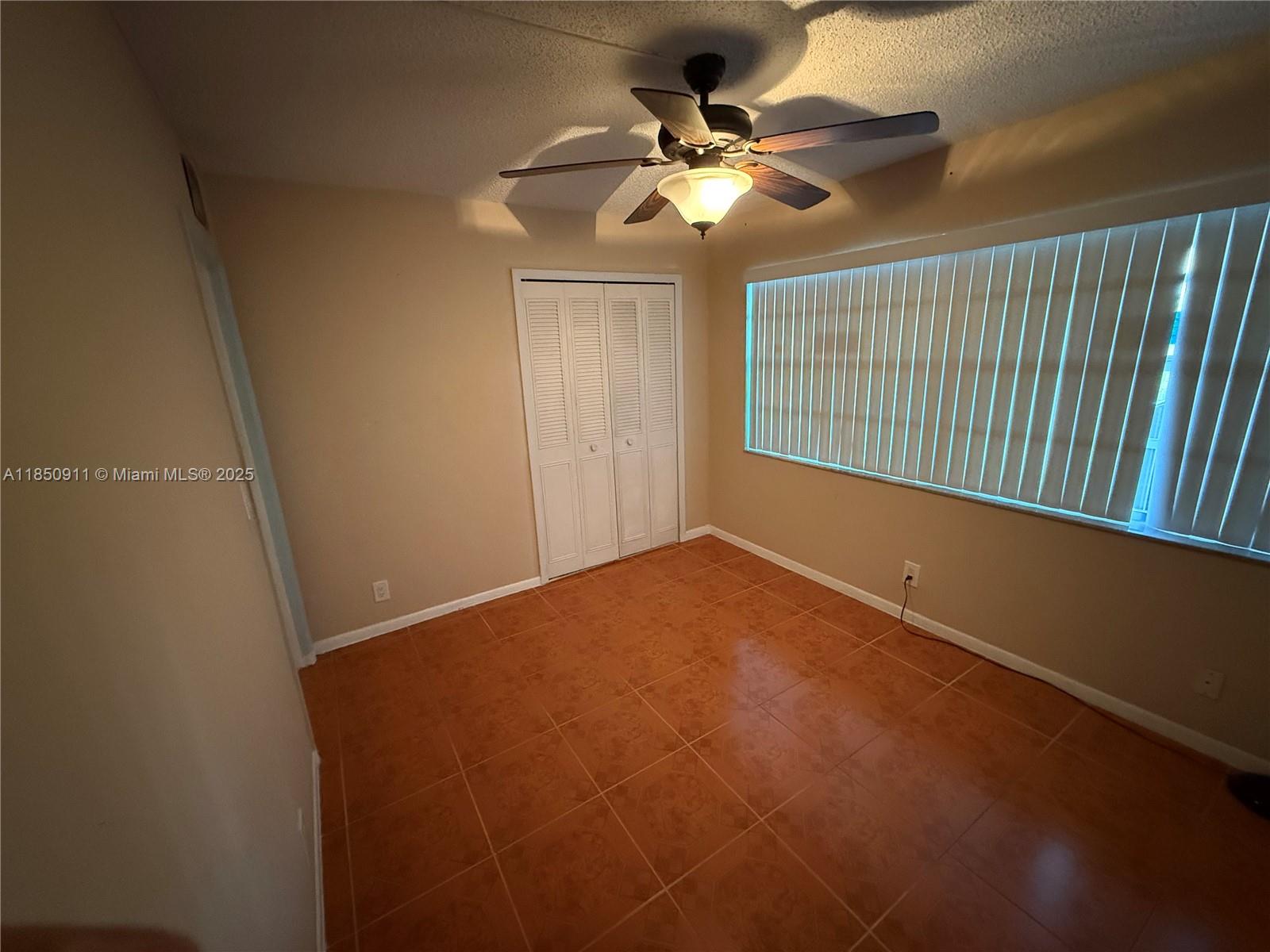 3001 NW 48th Ave #444, Lauderdale Lakes FL 33313