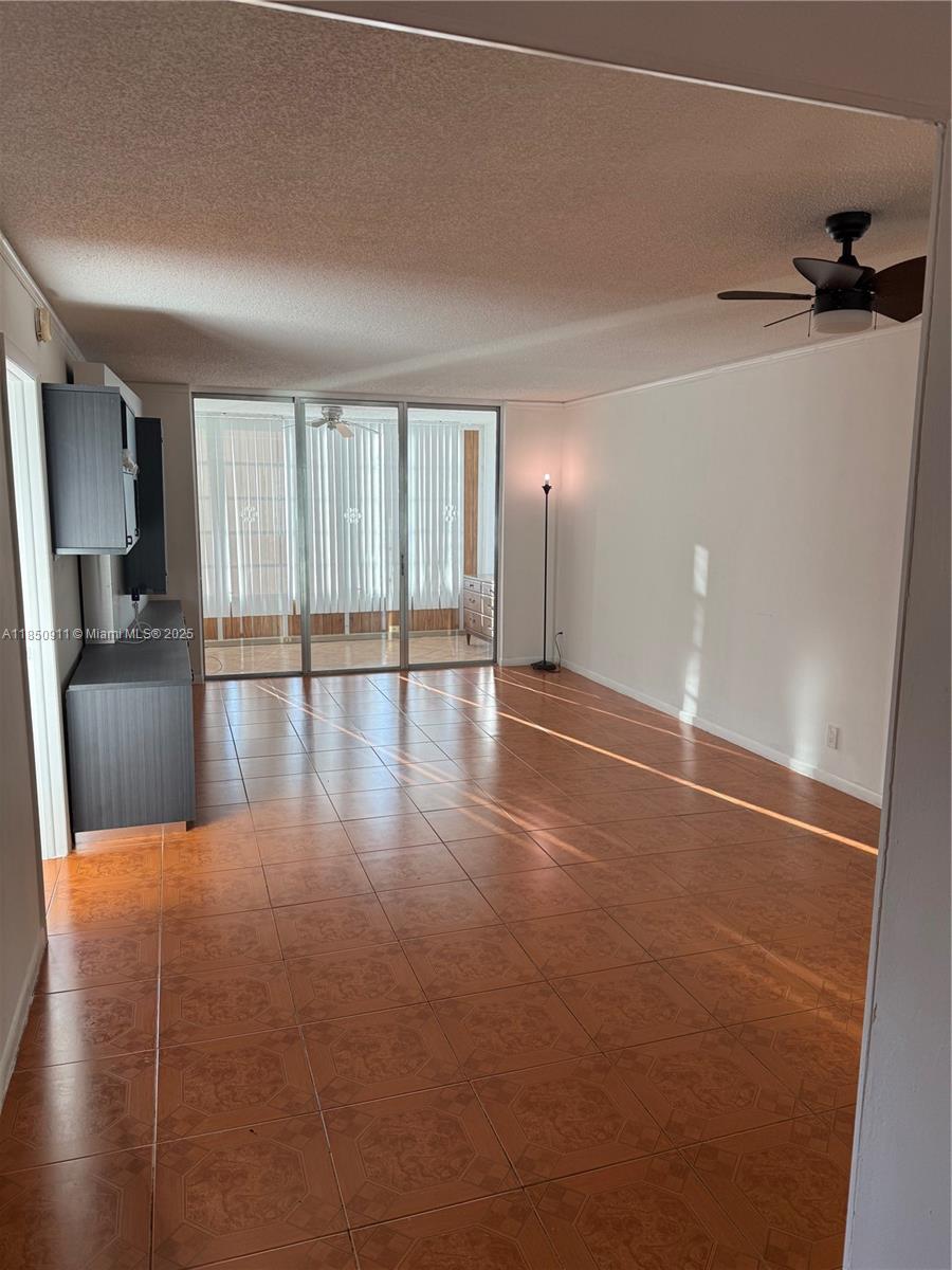 3001 NW 48th Ave #444, Lauderdale Lakes FL 33313