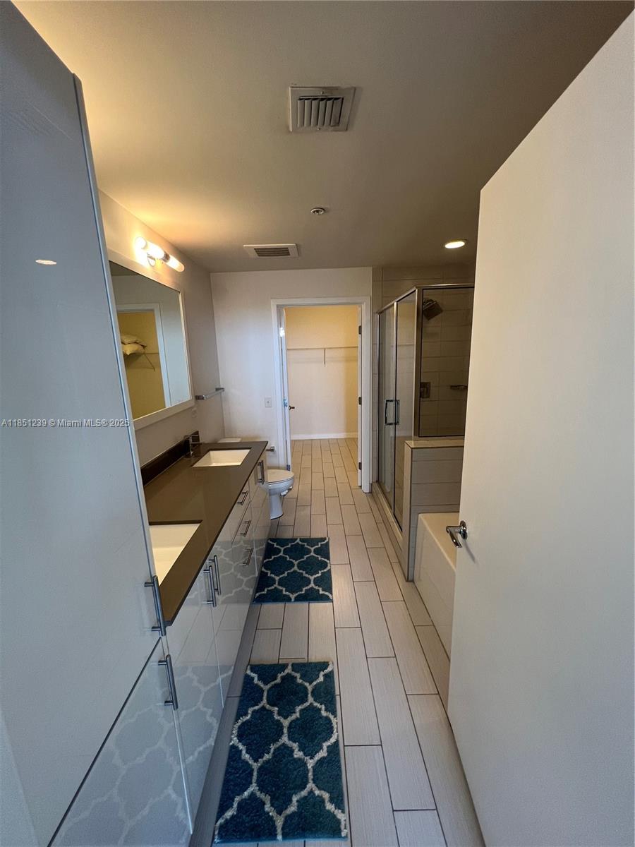 999 SW 1st Ave #2905, Miami FL 33130