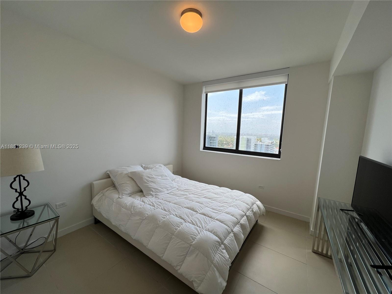 999 SW 1st Ave #2905, Miami FL 33130
