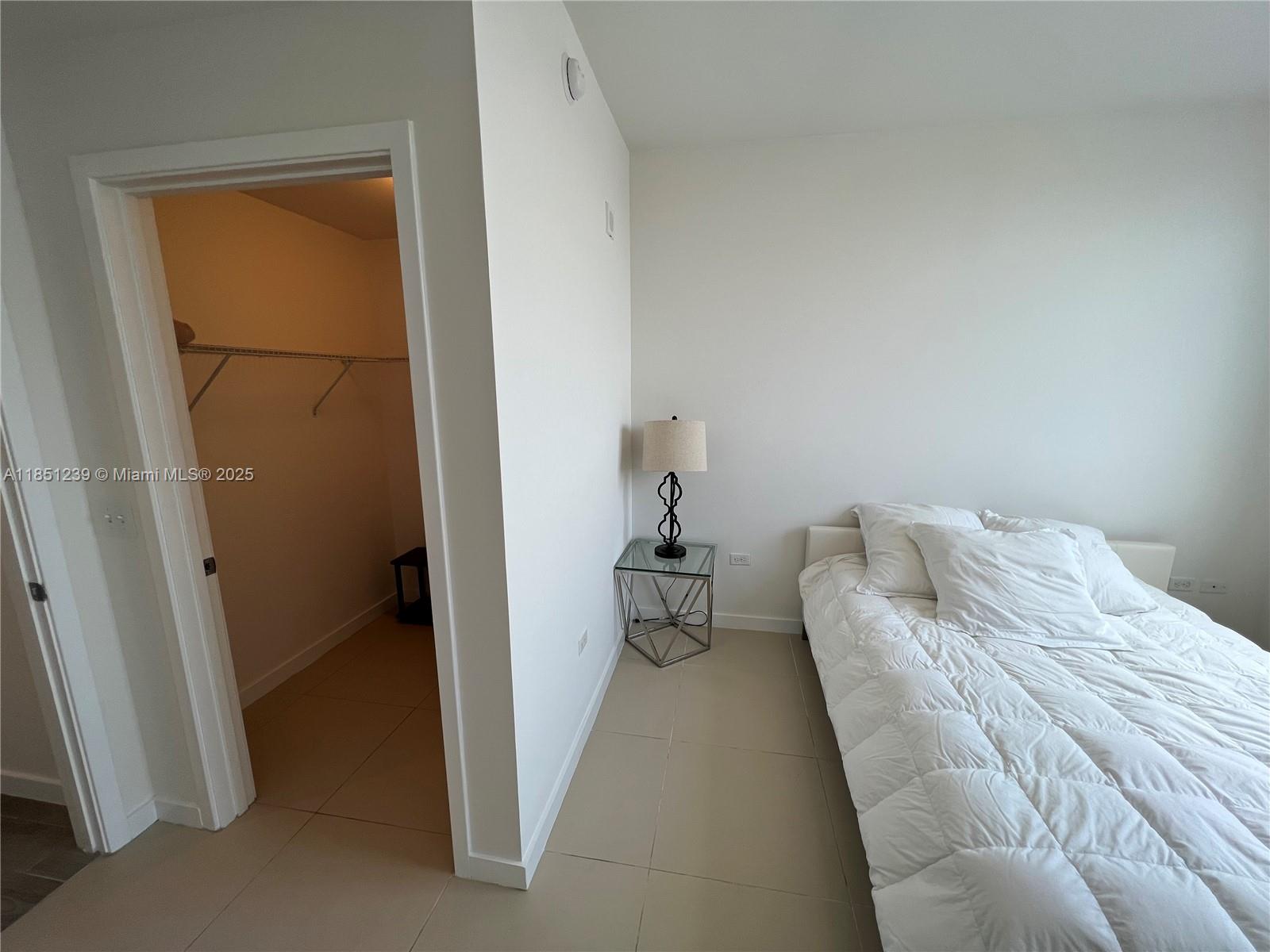 999 SW 1st Ave #2905, Miami FL 33130
