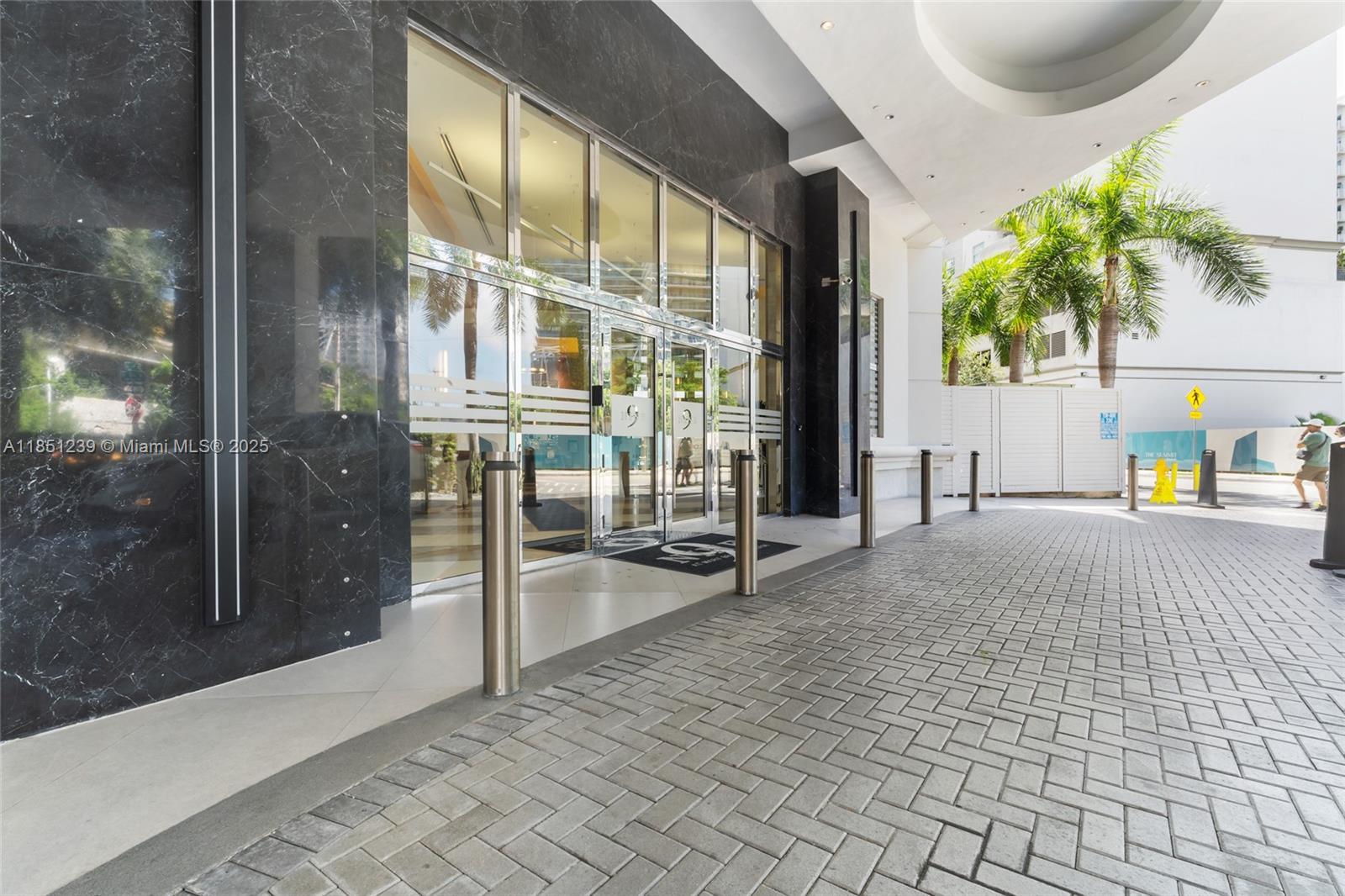 999 SW 1st Ave #2905, Miami FL 33130