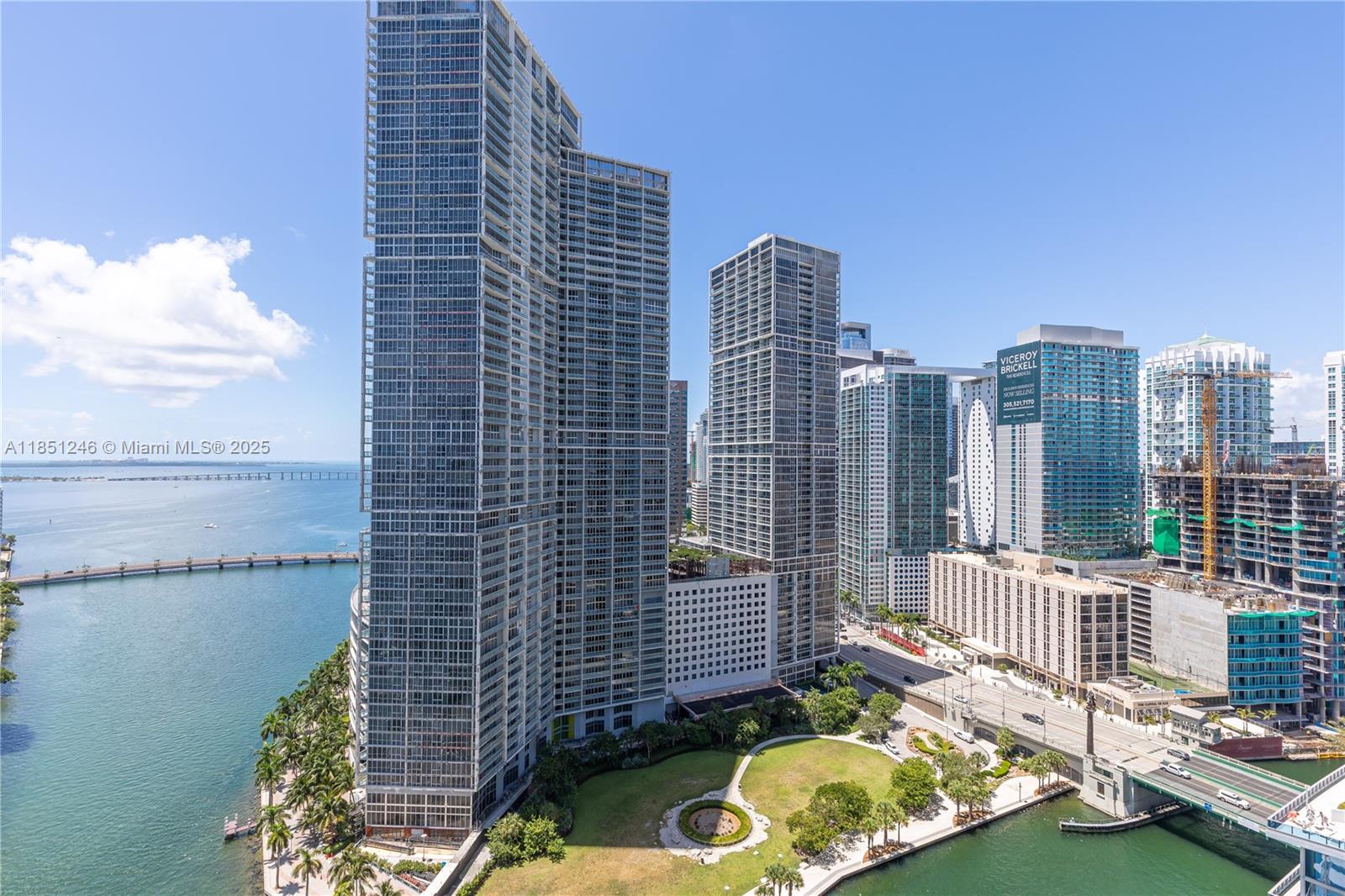 300 Biscayne Boulevard Way #2504C, Miami FL 33131