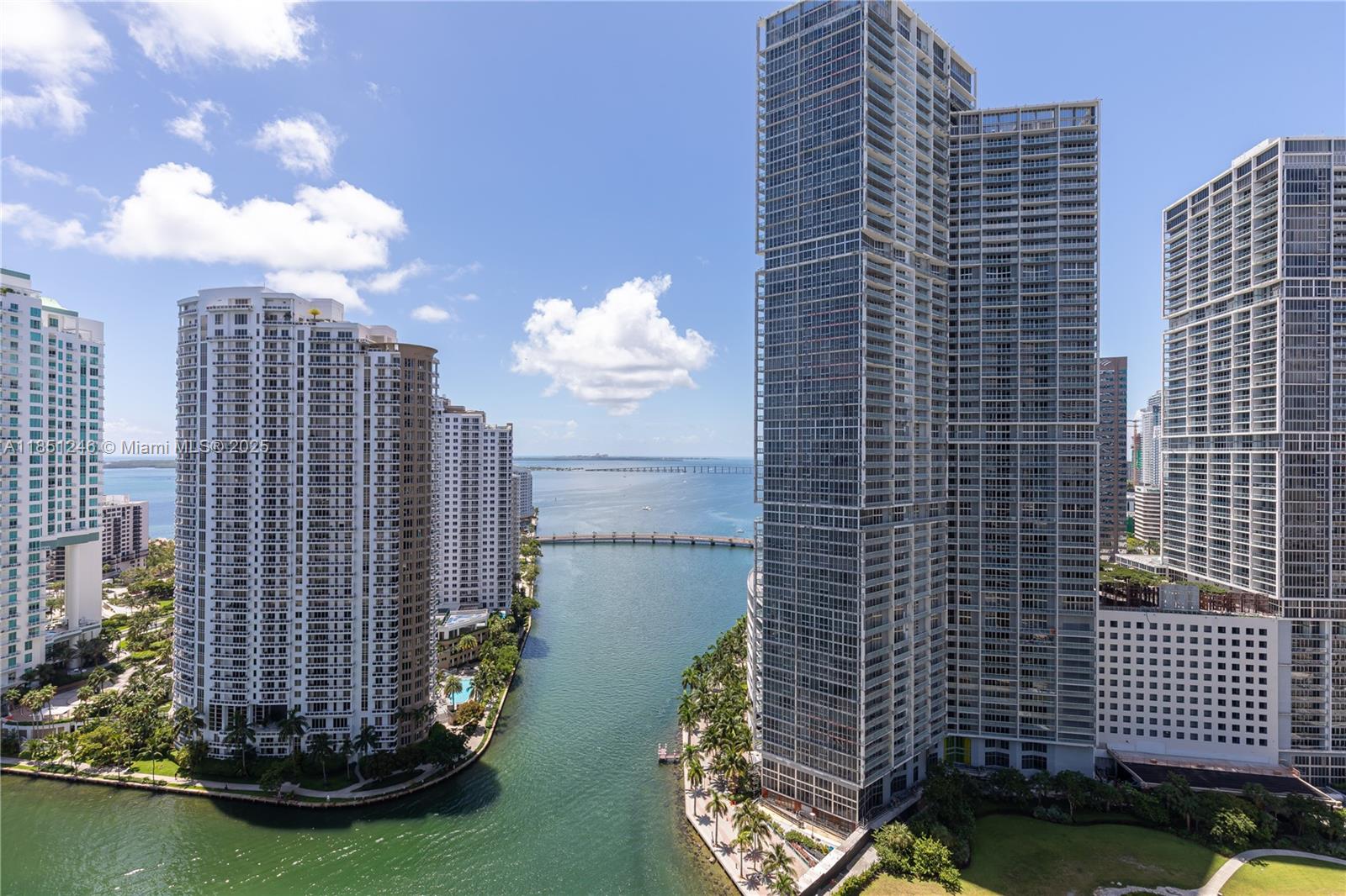 300 Biscayne Boulevard Way #2504C, Miami FL 33131