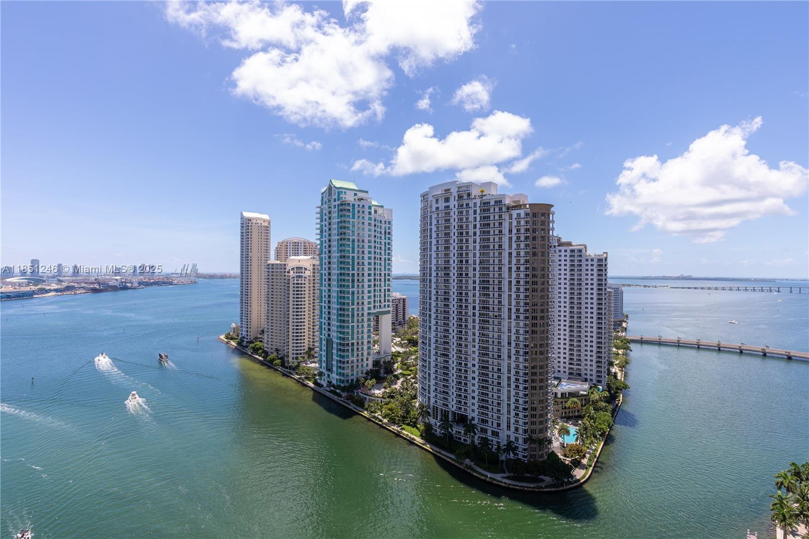 300 Biscayne Boulevard Way #2504C, Miami FL 33131