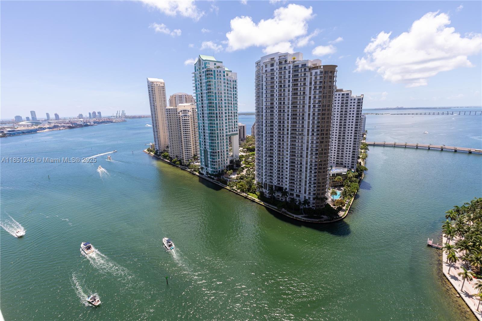 300 Biscayne Boulevard Way #2504C, Miami FL 33131
