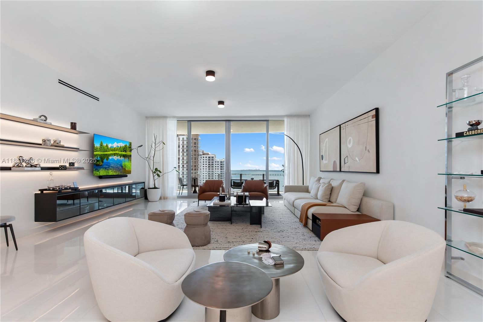 300 Biscayne Boulevard Way #2504C, Miami FL 33131