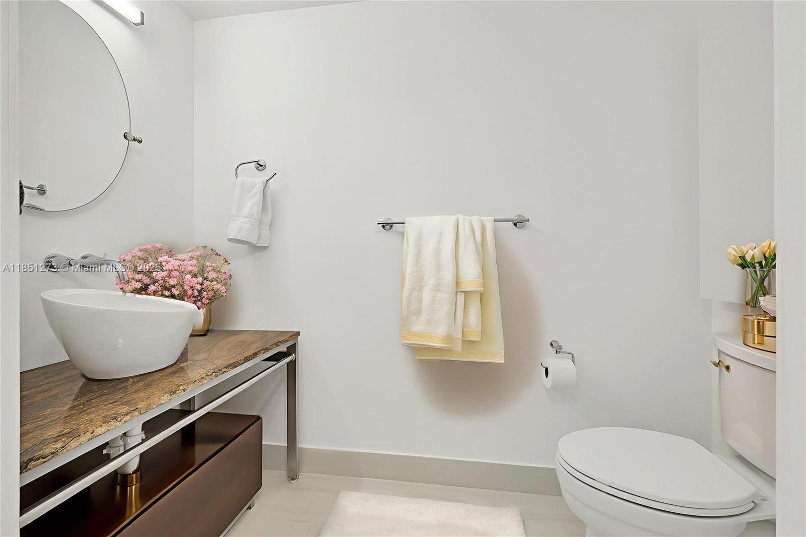 16275 Collins Ave #801, Sunny Isles Beach FL 33160