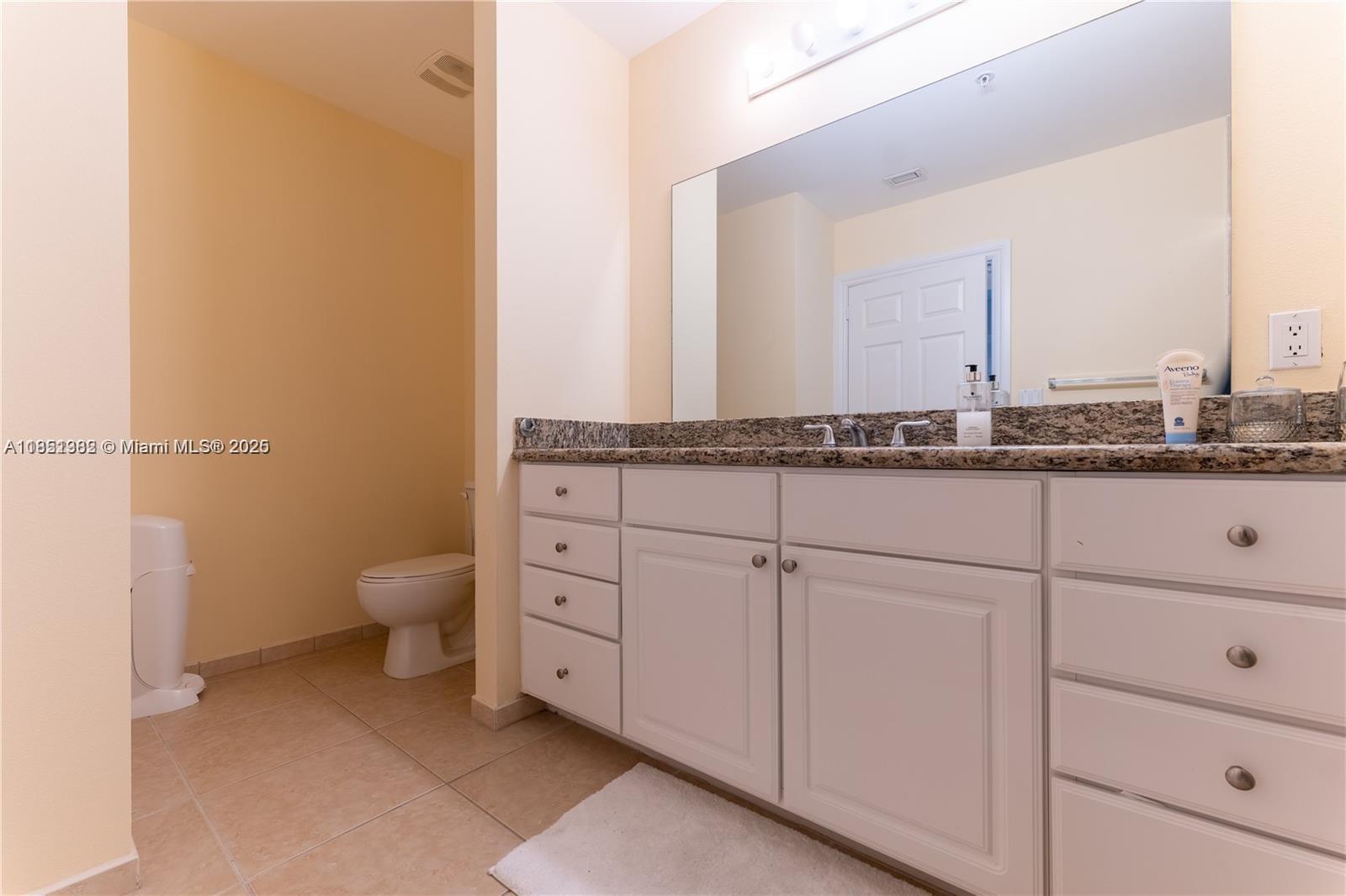 3001 NE 185th St #710, Aventura FL 33180