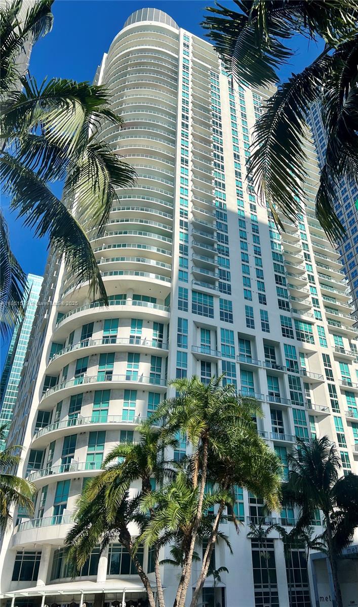300 S Biscayne Blvd #Loft 826, Miami FL 33131