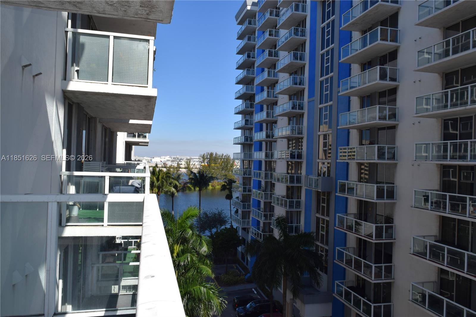 5091 NW 7th St #711, Miami FL 33126