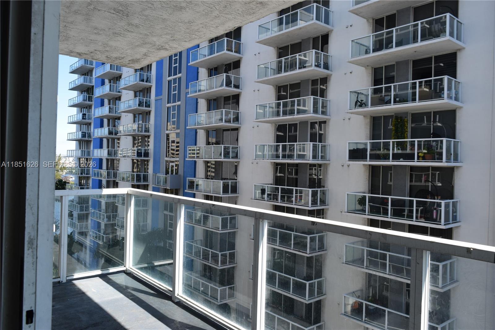 5091 NW 7th St #711, Miami FL 33126