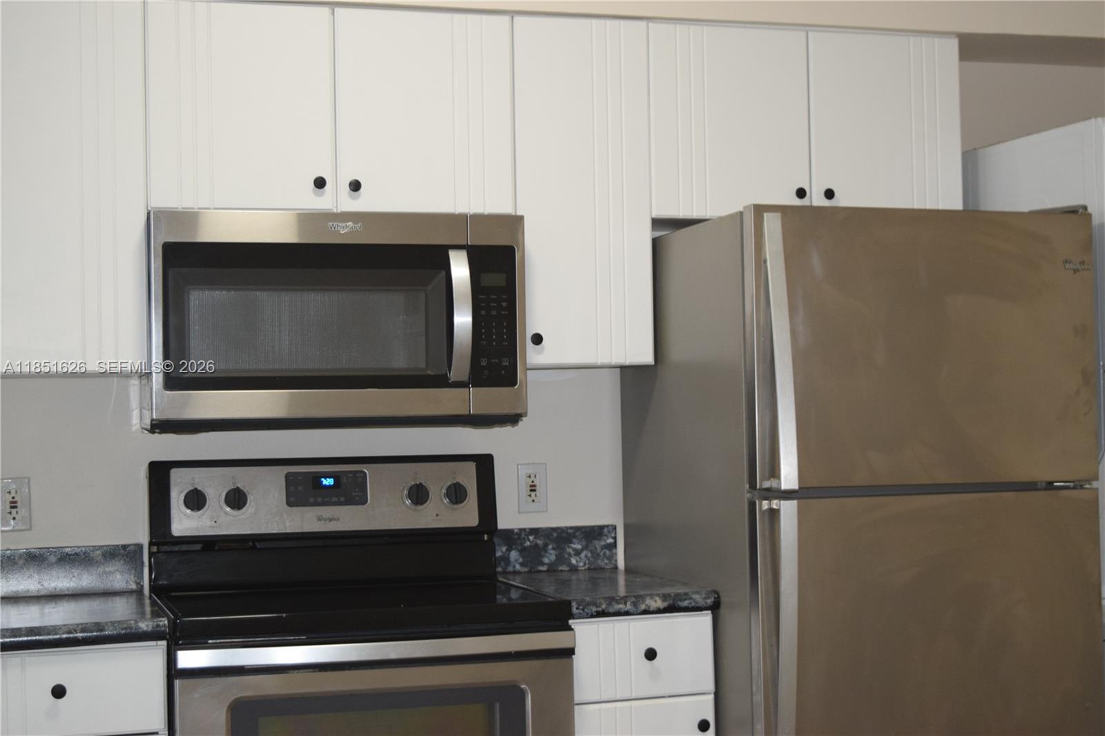 5091 NW 7th St #711, Miami FL 33126