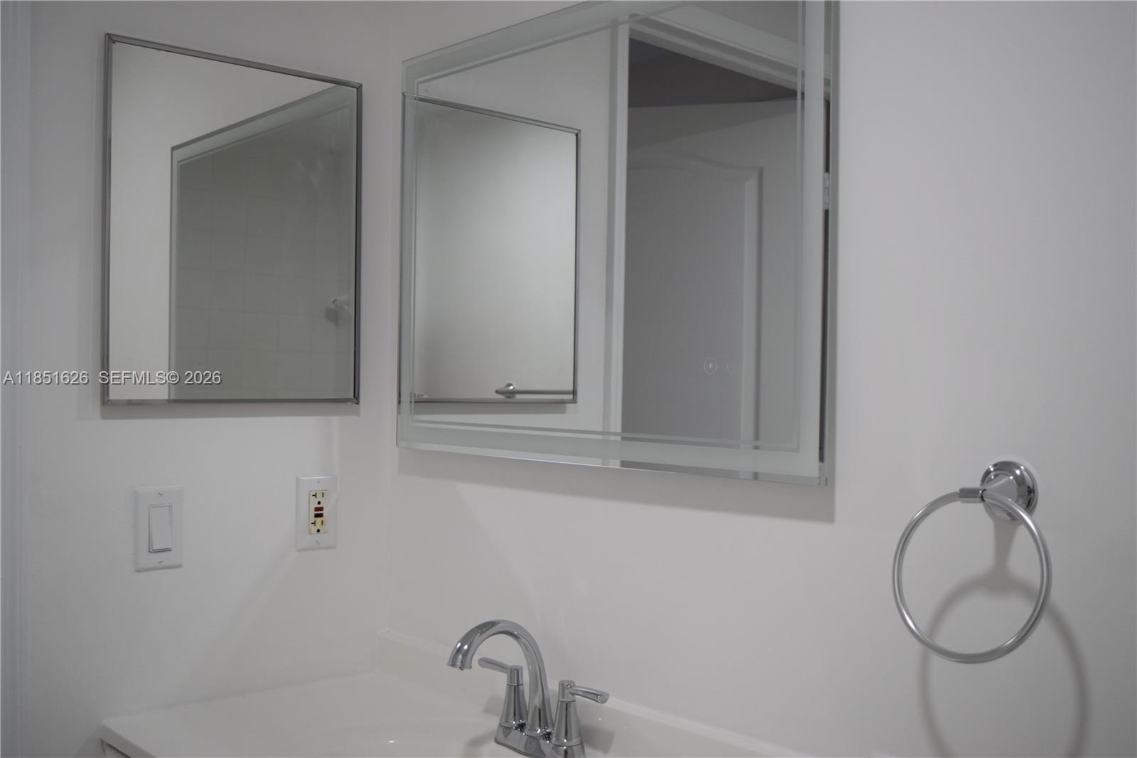 5091 NW 7th St #711, Miami FL 33126
