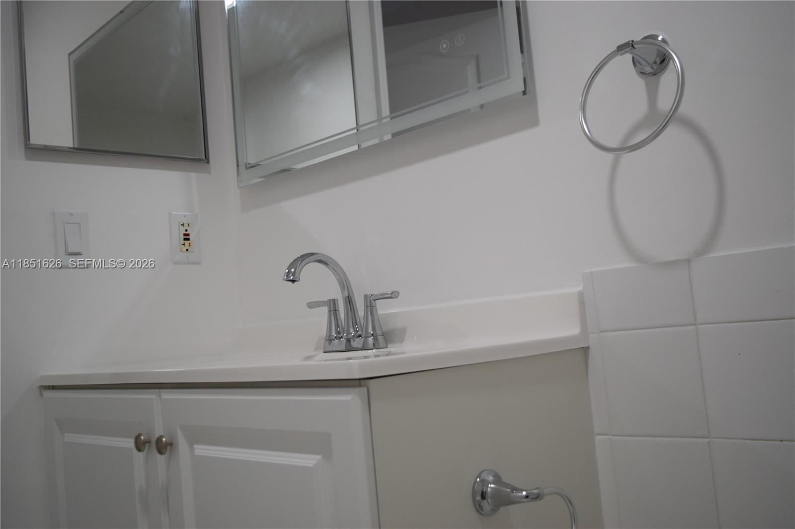 5091 NW 7th St #711, Miami FL 33126