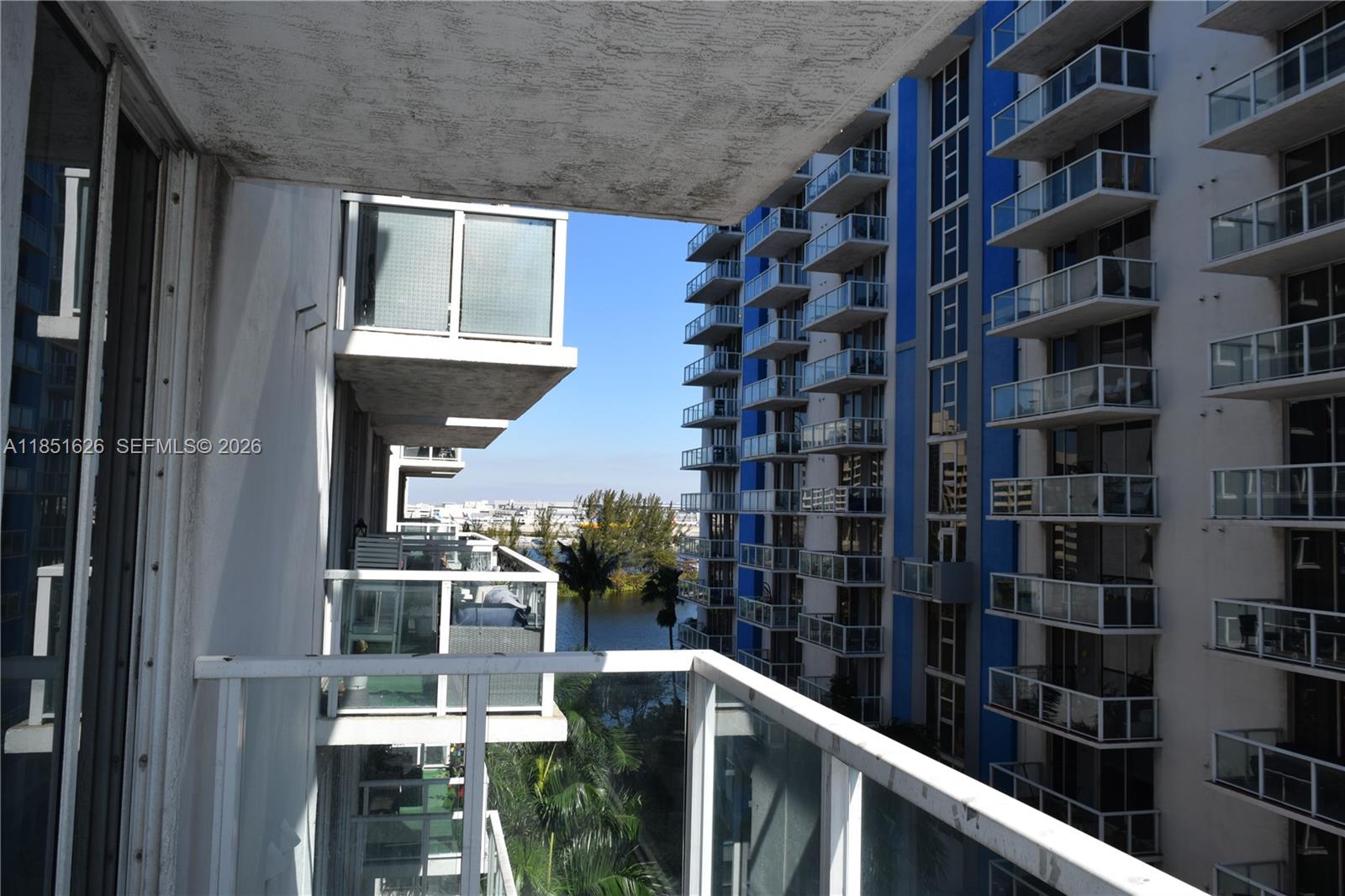 5091 NW 7th St #711, Miami FL 33126