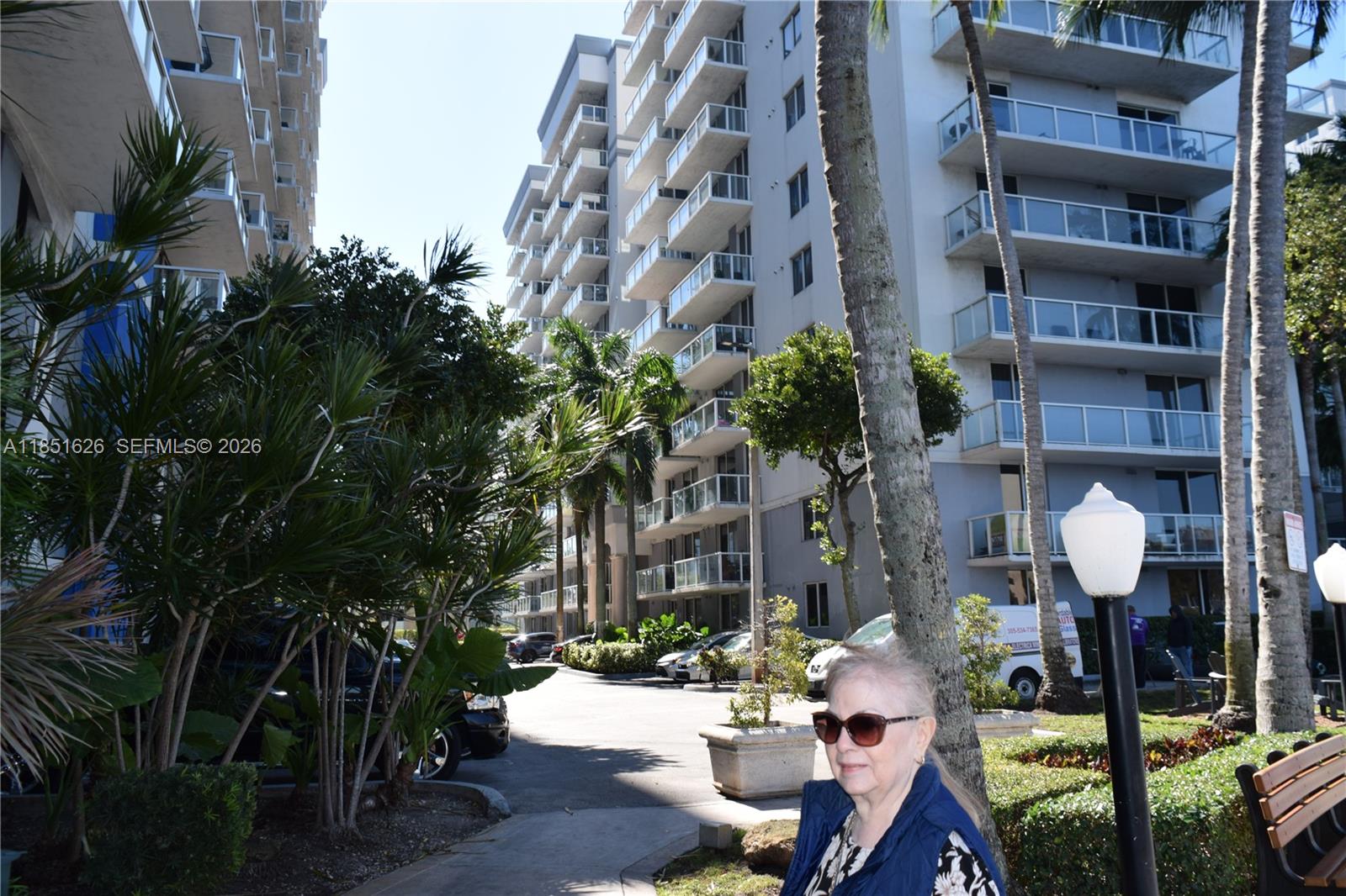 5091 NW 7th St #711, Miami FL 33126
