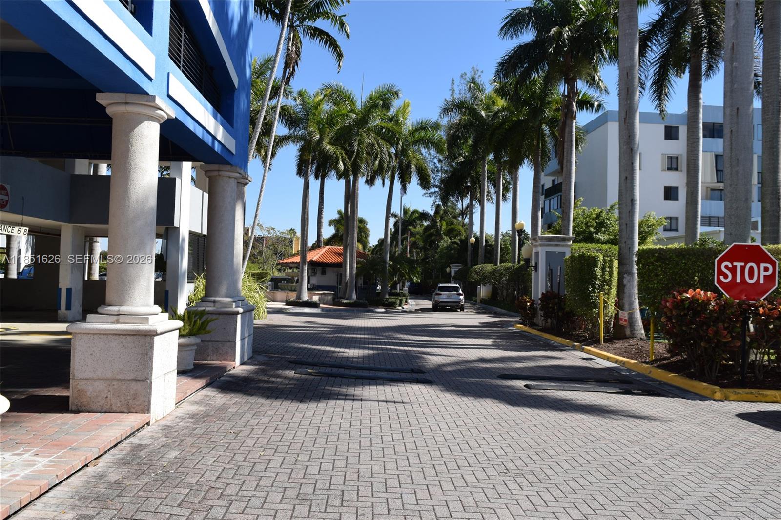 5091 NW 7th St #711, Miami FL 33126