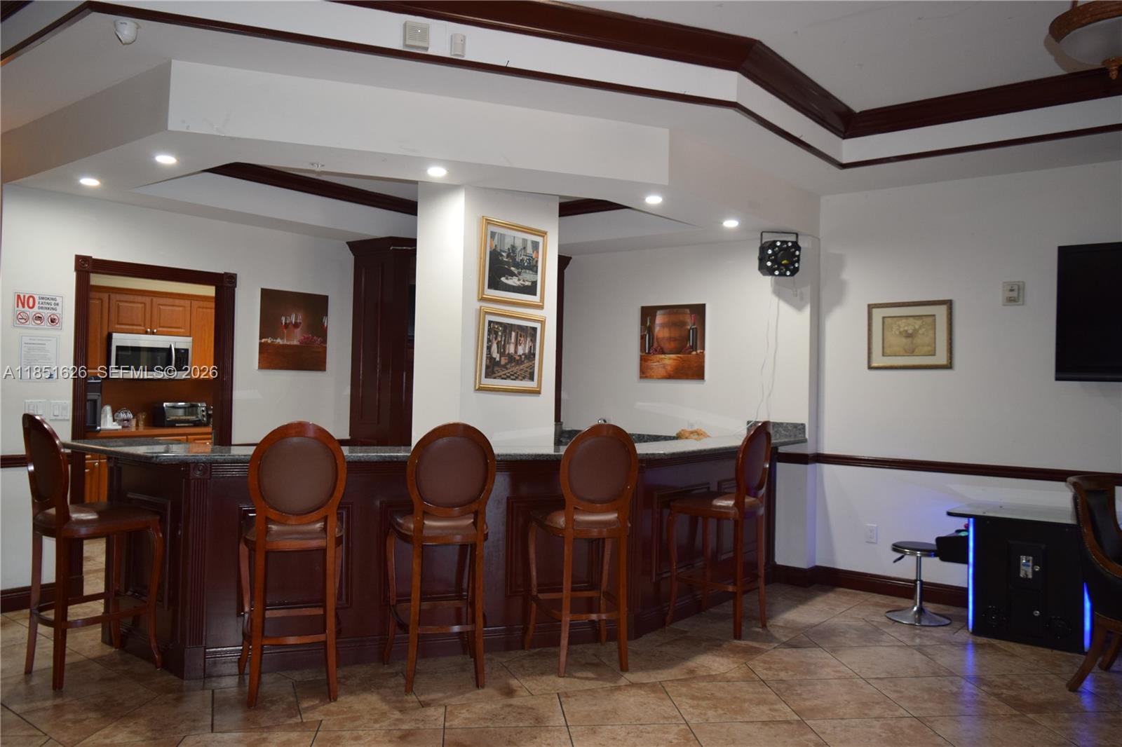 5091 NW 7th St #711, Miami FL 33126