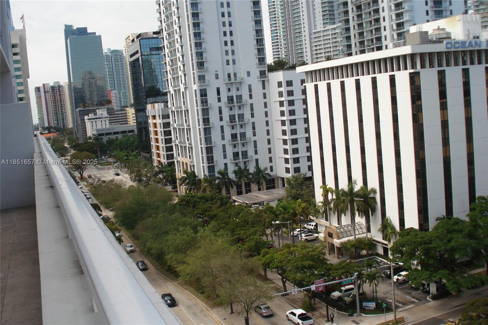 951 Brickell Ave #1007, Miami FL 33131