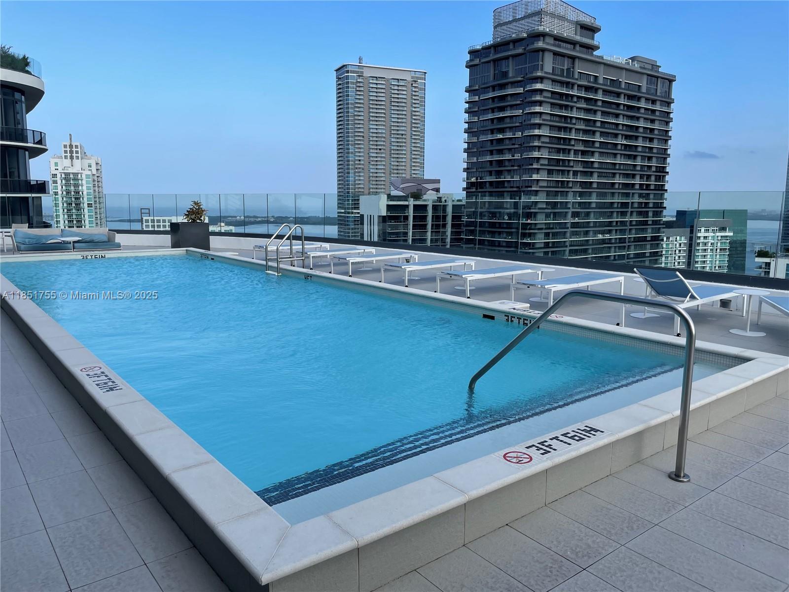 55 SW 9th St #2701, Miami FL 33130