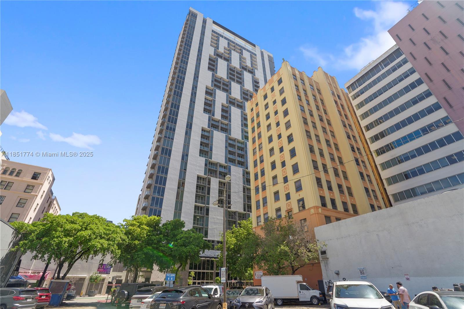 151 SE 1st St #3104, Miami FL 33131