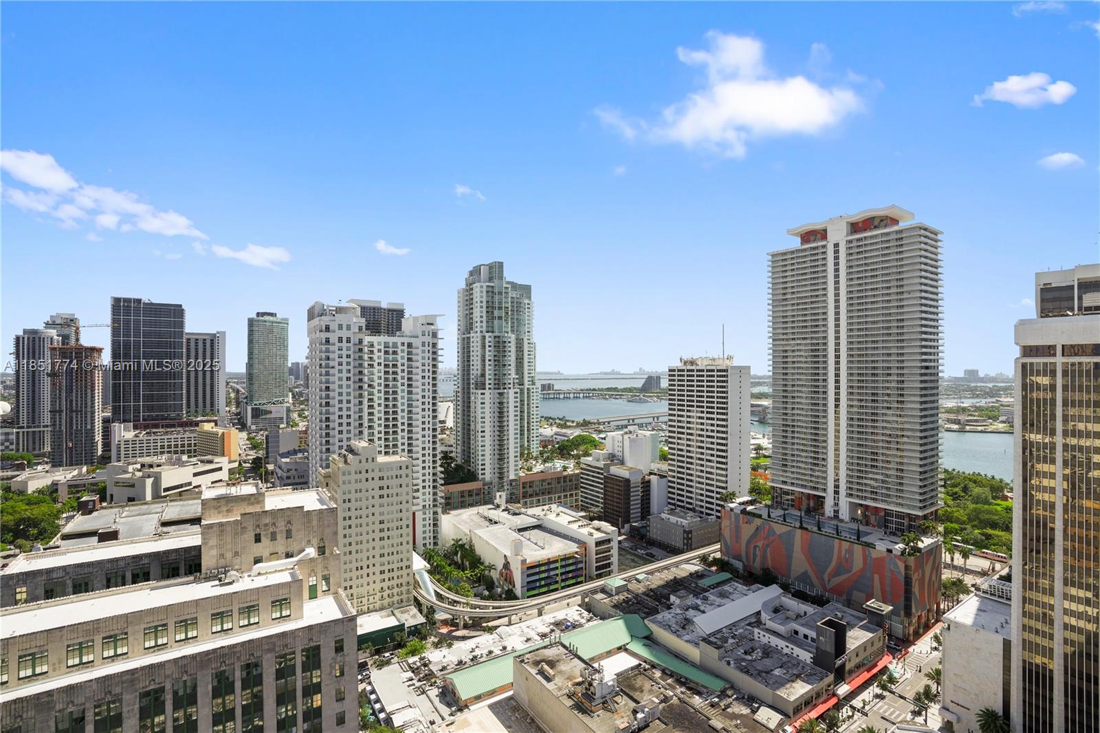 151 SE 1st St #3104, Miami FL 33131