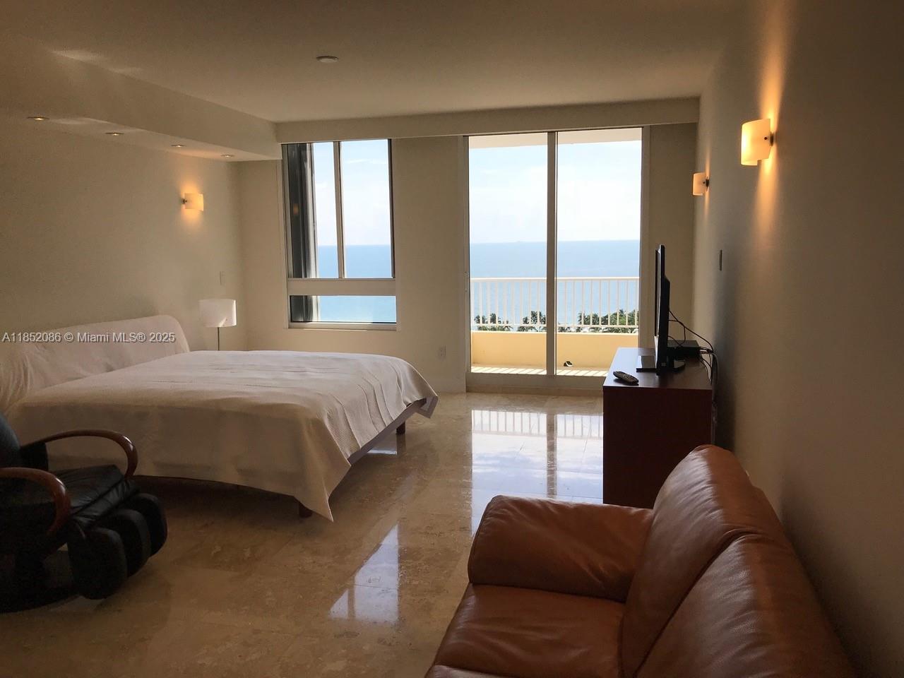 781 Crandon Blvd #1604, Key Biscayne FL 33149