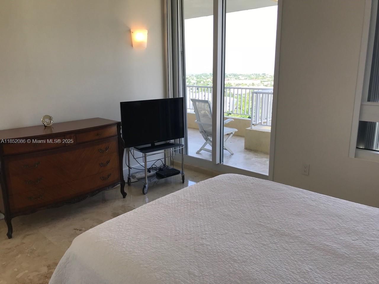 781 Crandon Blvd #1604, Key Biscayne FL 33149