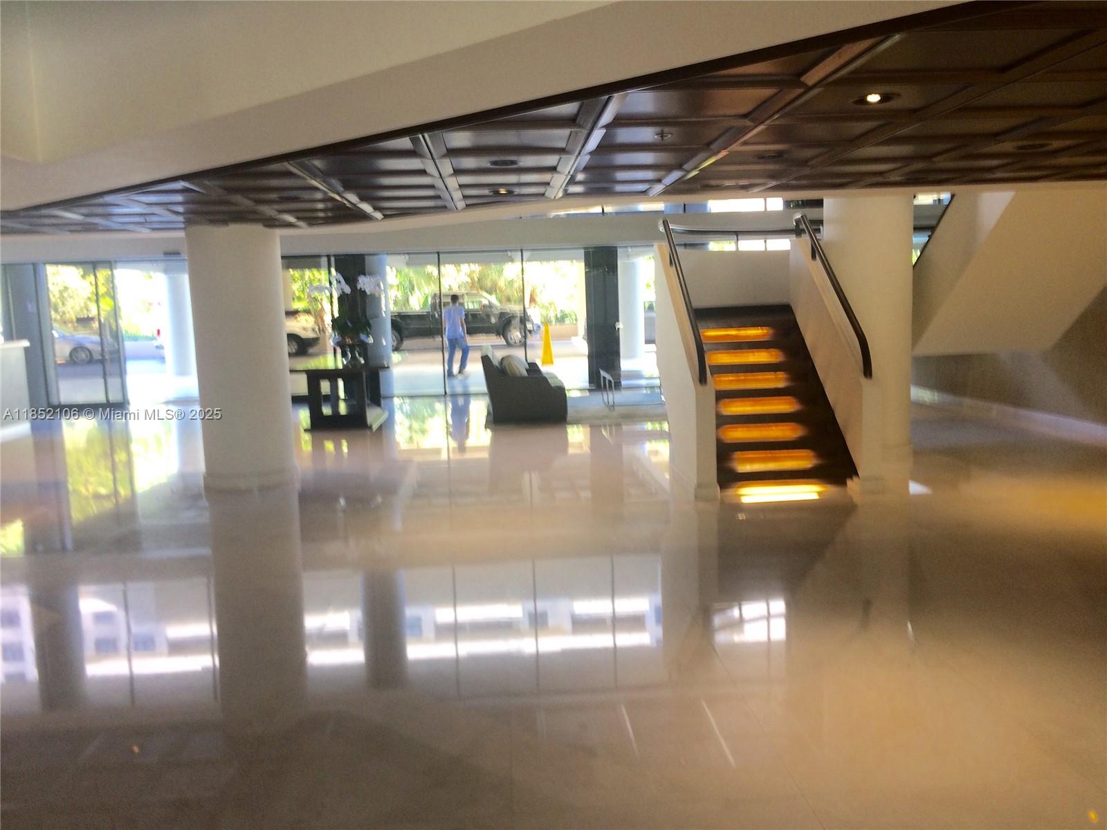 201 Crandon Blvd #120, Key Biscayne FL 33149
